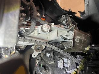 Renault Captur 1.0 TCe Clima Navi 90 Edition One picture 42