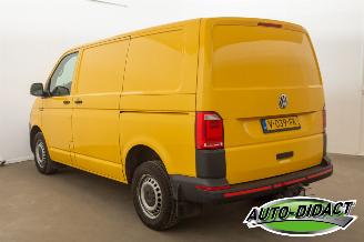 Volkswagen Transporter 2.0 TDI L1H2 Highline Airco picture 3