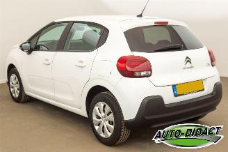 Citroën C3 1.2 PureTech Feel Clima Navi Motorschade picture 3