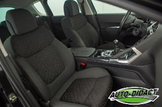 Peugeot 3008 1.2 PureTech Clima Navi Camera Style picture 17