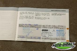 Peugeot 3008 1.2 PureTech Clima Navi Camera Style picture 28