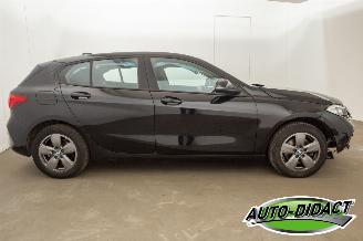 BMW 1-serie 116d 78.845 km Clima Navi Digi Dash picture 40