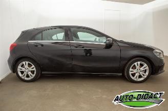 Mercedes A-klasse 180d Airco Navi Half Leder picture 40