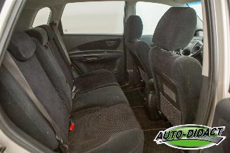 Hyundai Tucson 2.0i 4WD Clima Style picture 18