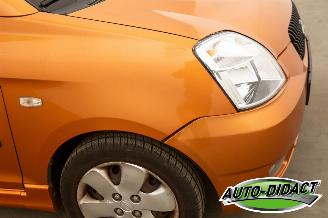 Kia Picanto 1.0 LXE X-tra picture 25