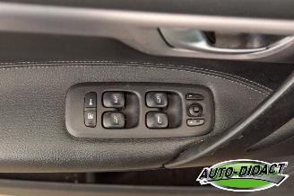 Volvo V-70 2.4 Edition II Airco Leder picture 11
