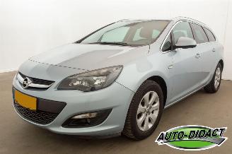 skadebil auto Opel Astra Sports Tourer 1.4 Turbo Clima 2015/5