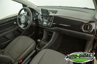 Volkswagen Up! 1.0 Airco picture 13
