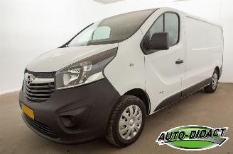 Vaurioauto  commercial vehicles Opel Vivaro 1.6 CDTI Airco L2H1 2015/4