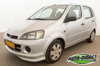 skadebil auto Daihatsu Young-rv 1.3-16V XTI Automaat 2003/3