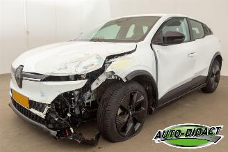 Unfallwagen Renault Mégane E-Tech Urban Range Evolution 40 kWh 2025/5