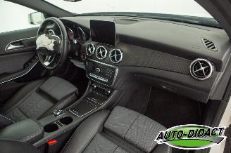 Mercedes GLA 180 Automaat Clima Navi Camera Business Solution Limited picture 20
