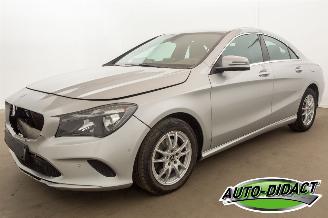damaged passenger cars Mercedes Cla-klasse 200d Automaat Clima Navi Leder CARPAS 2017/8