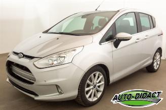 krockskadad bil auto Ford B-Max 1.0 Titanium Clima 88.671 km CARPAS 2017/8