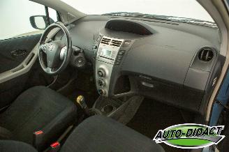Toyota Yaris 1.3 VVTi Sol Airco picture 16