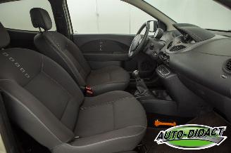 Renault Twingo 1.2-16V Airco Dynamique picture 20
