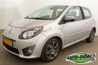 skadebil auto Renault Twingo 1.5 dCi Airco 109.095 km NAP Night & Day 2011/10