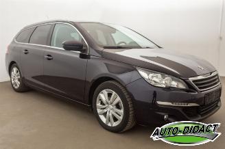 Peugeot 308 1.6 Active Clima Navi Camera Pano picture 2