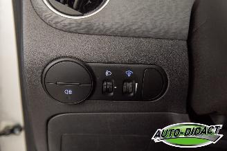 Hyundai I-10 1.1 i-Drive Cool Airco picture 12
