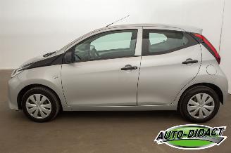 Toyota Aygo 1.0 VVT-i x-fun Airco picture 35