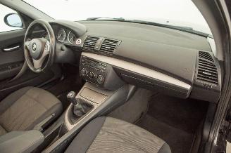 BMW 1-serie 118i Airco Elek Dak picture 14