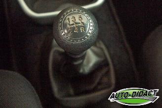 Fiat Punto 1.2 Airco 99.862 km NAP picture 9
