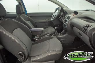 Peugeot 206 1.4 Forever picture 18