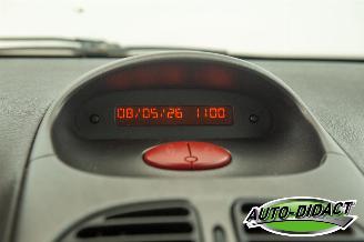 Peugeot 206 1.4 Forever picture 7