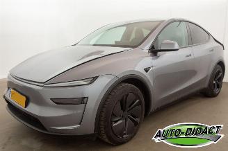 Schadeauto Tesla Model Y Premium 75 kWh Long Range AWD verrijdbaar 2025/5