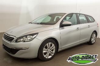 Schadeauto Peugeot 308 1.6 85 KW BlueHDI Navi Clima Allure 2016/1