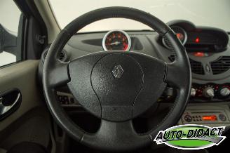 Renault Twingo 1.2-16V Automaat Airco Dynamique picture 5