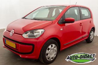 Damaged car Volkswagen Up! 1.0 Airco 2013/11