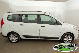 Dacia Lodgy 1.3 TCe Comfort 7p. Motorschade picture 38