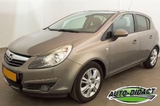 škoda osobní automobily Opel Corsa 1.4-16V Airco \\\\\\\'111\\\\\\\' Edition 2010/6