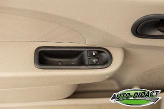 Renault Twingo 1.2 Acces Airco picture 11