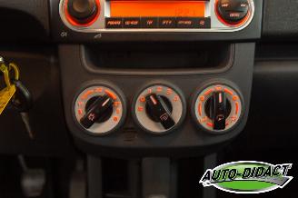 Mitsubishi Colt 1.1 Edition One Airco picture 8