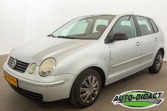 Vaurioauto  passenger cars Volkswagen Polo 1.4-16V Athene Airco 2005/3