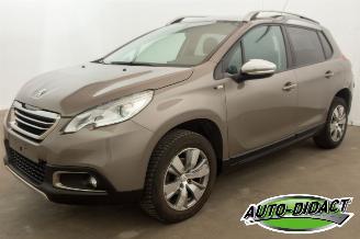 škoda osobní automobily Peugeot 2008 1.2 60kW Navi Clima Access 2016/4