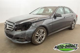 Damaged car Mercedes E-klasse E200 - Automaat - Navi - Leder 2017/2