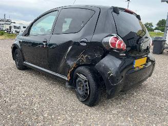 Toyota Aygo 1.0 - Airco - 85.466 km - Centrale Vergrendeling picture 3