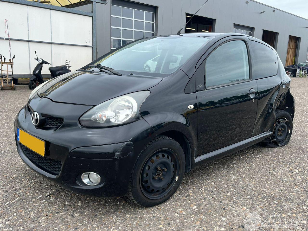 Toyota Aygo 1.0 - Airco - 85.466 km - Centrale Vergrendeling