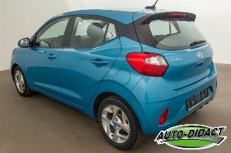 Hyundai I-10 1.0 49kW Automaat 31.592 km Airco Navi Camera picture 3