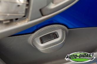 Peugeot 107 1.0-12V Airco Sublime picture 11