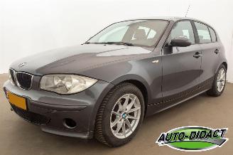 Avarii autoturisme BMW 1-serie 116I Business Line Leer 2006/9