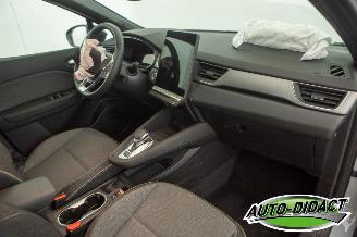 Renault Captur 1.6 E-Tech Full Hybrid 145 techno picture 20