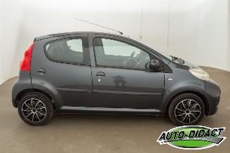 Peugeot 107 1.0-12V Airco Sublime picture 33