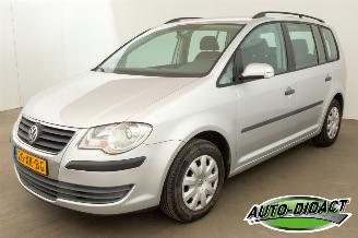 krockskadad bil auto Volkswagen Touran 1.6 Airco Trendline Business 2007/6