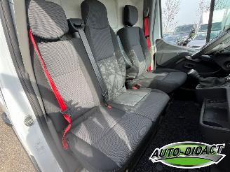 Renault Master T35 2.3 dCi 135 L3H2 Work Edition Motorschade picture 19