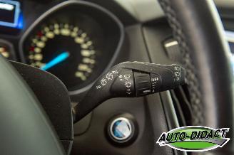 Ford Focus 1.0 92 kw VERBRUIKT KOELVLOEISTOF Navi Clima Titanium Edition picture 20