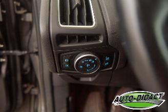 Ford Focus 1.0 92 kw VERBRUIKT KOELVLOEISTOF Navi Clima Titanium Edition picture 16